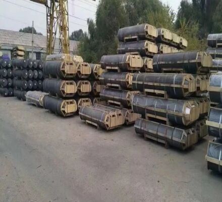 Ultra High Power 700mm Graphite Electrode for Eaf Furnace Steel Smelting