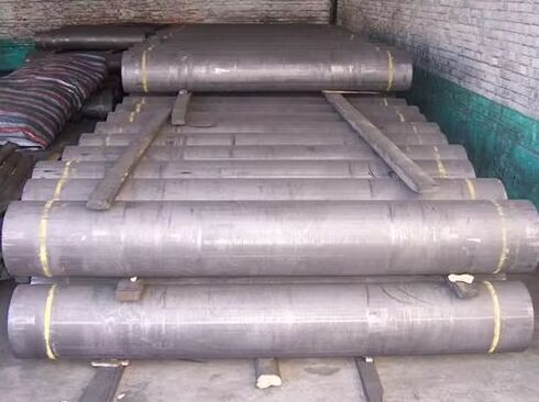 Graphite Electrodes UHP SHP for Steelmaking Furnace Can Be Customized Size